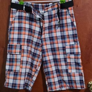 Mens cargo shorts size 30